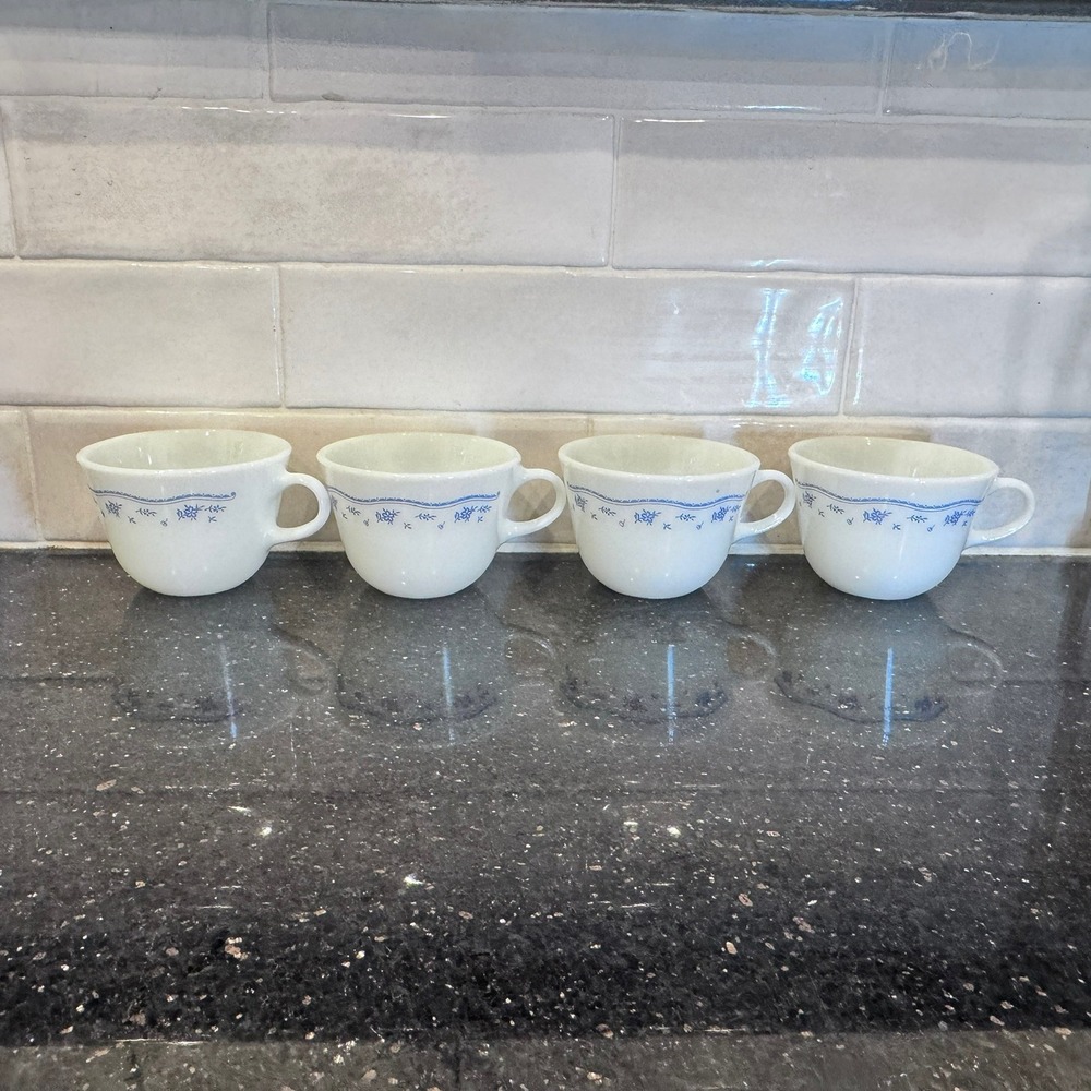Pyrex Old Town Blue Tea Cups Set of‎ 4 White Milk Glass Floral Coffee Mugs USA